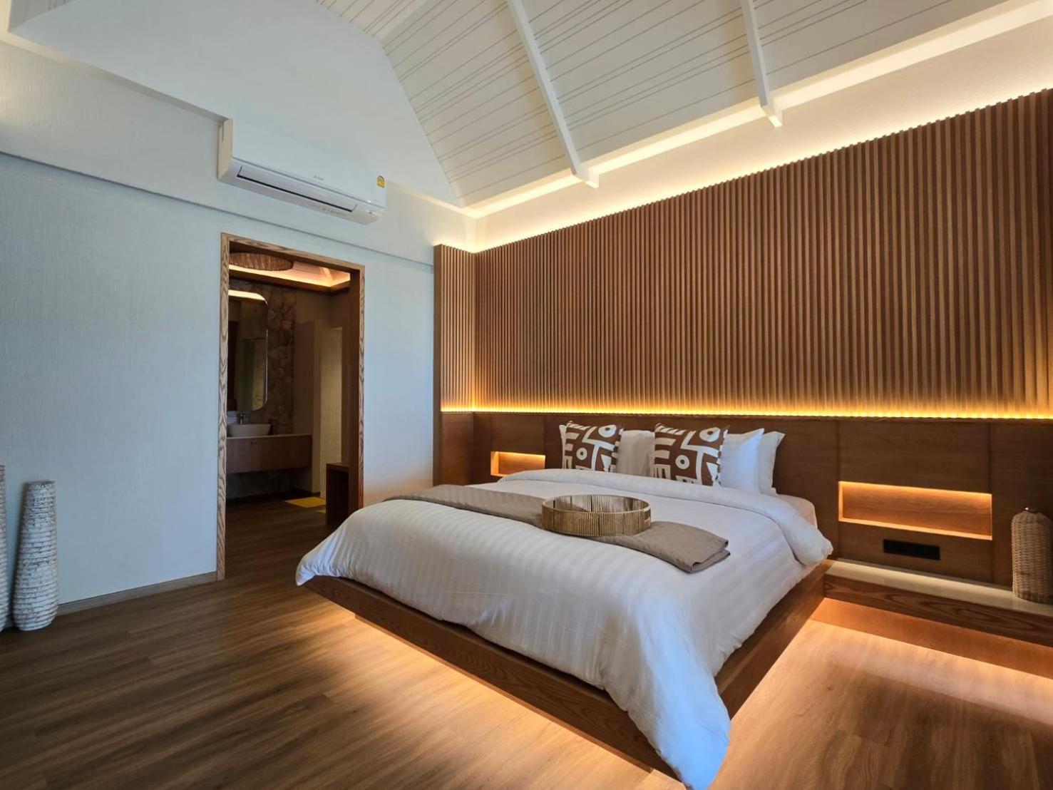 Cocohut Beach Resort Koh Phangan Haad Rin Exterior photo